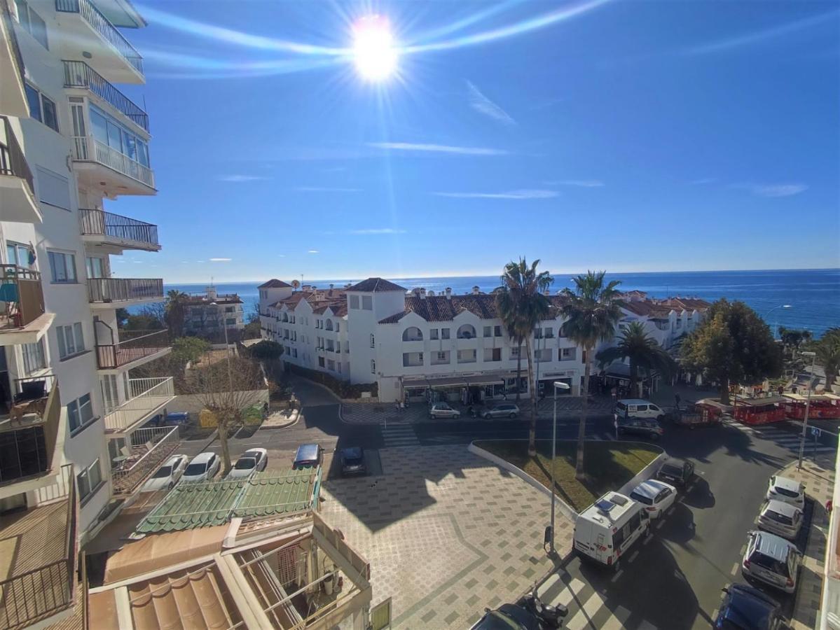 Nerja Gaviota Holidays Piscina Y Playa Luaran gambar