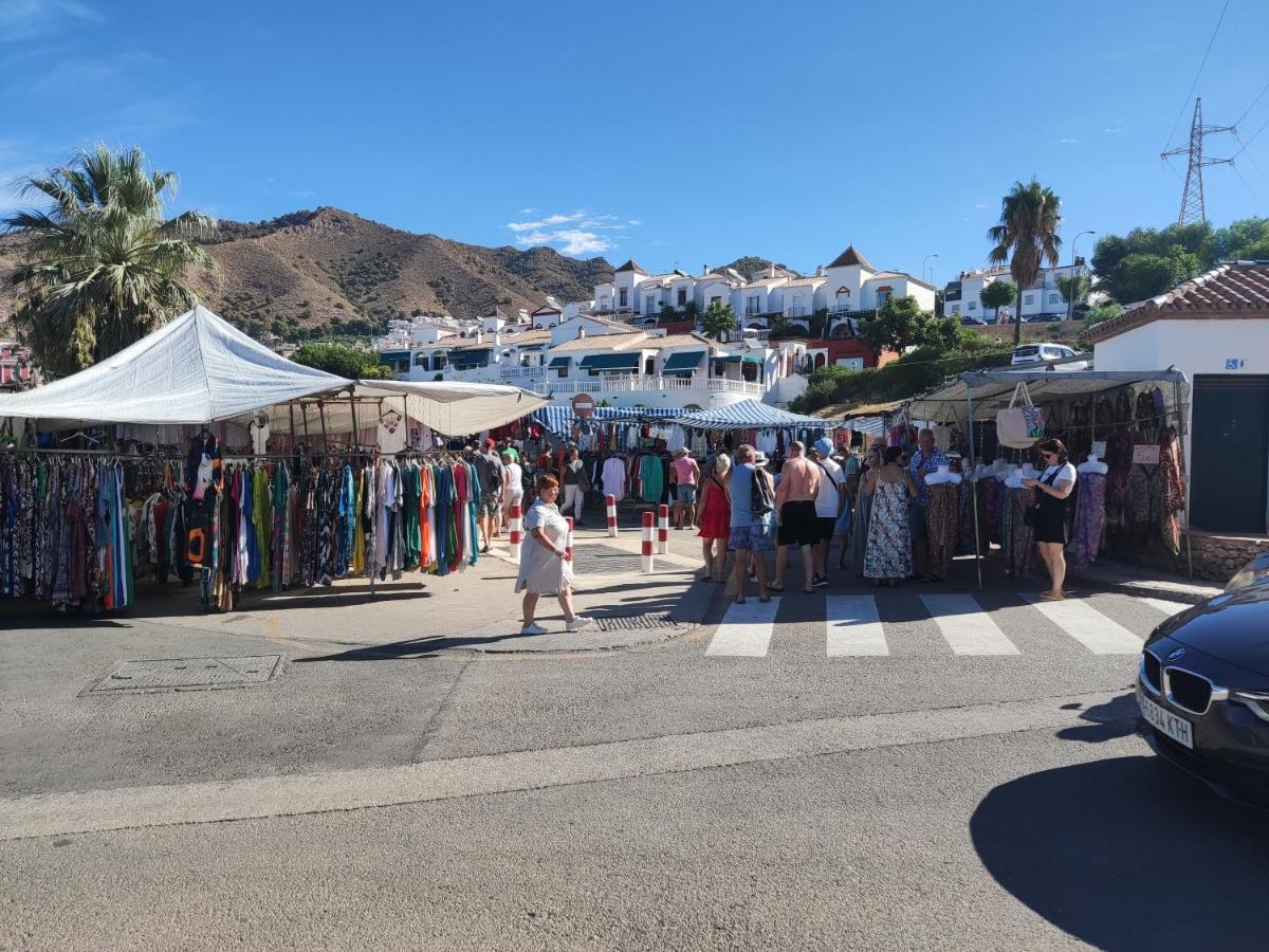 Nerja Gaviota Holidays Piscina Y Playa Luaran gambar